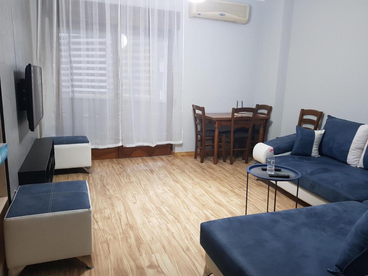 Arli'S House Between The Centre And New Pazar Tirana Exterior foto