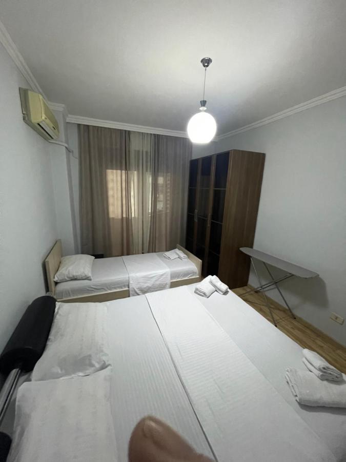 Arli'S House Between The Centre And New Pazar Tirana Exterior foto